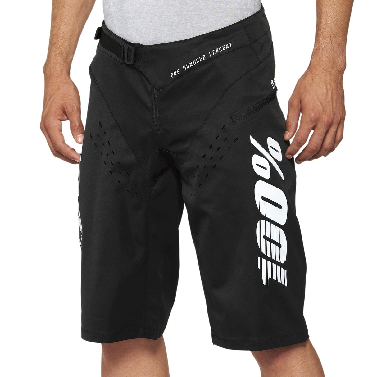 100% R-Core Shorts 2022 Black 32"