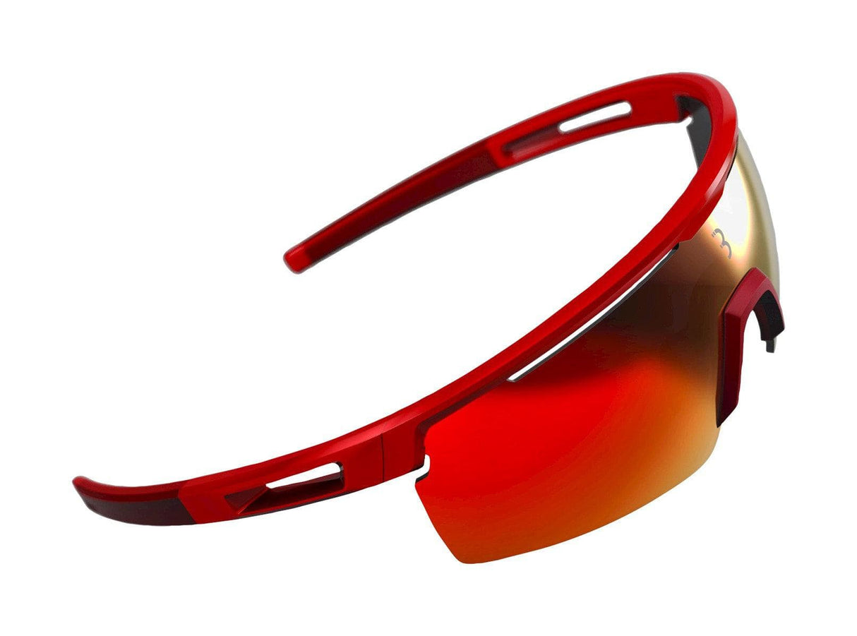 BBB BSG-57 - Avenger (Metallic Red, Black Tips, Red Lenses)