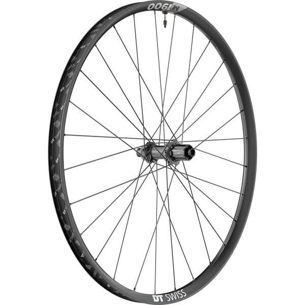 DT Swiss M 1900 wheel; 30 mm rim; 12 x 148 mm BOOST axle ; 27.5 inch rear Shimano